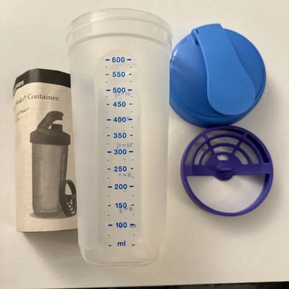 NEW TUPPERWARE Quick Shake Marinade Gravy Mix Bottle - Blue - Picture 2 of 2